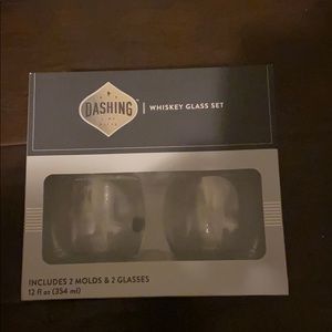 Dashing whiskey glass set; 2 molds & glasses NIB